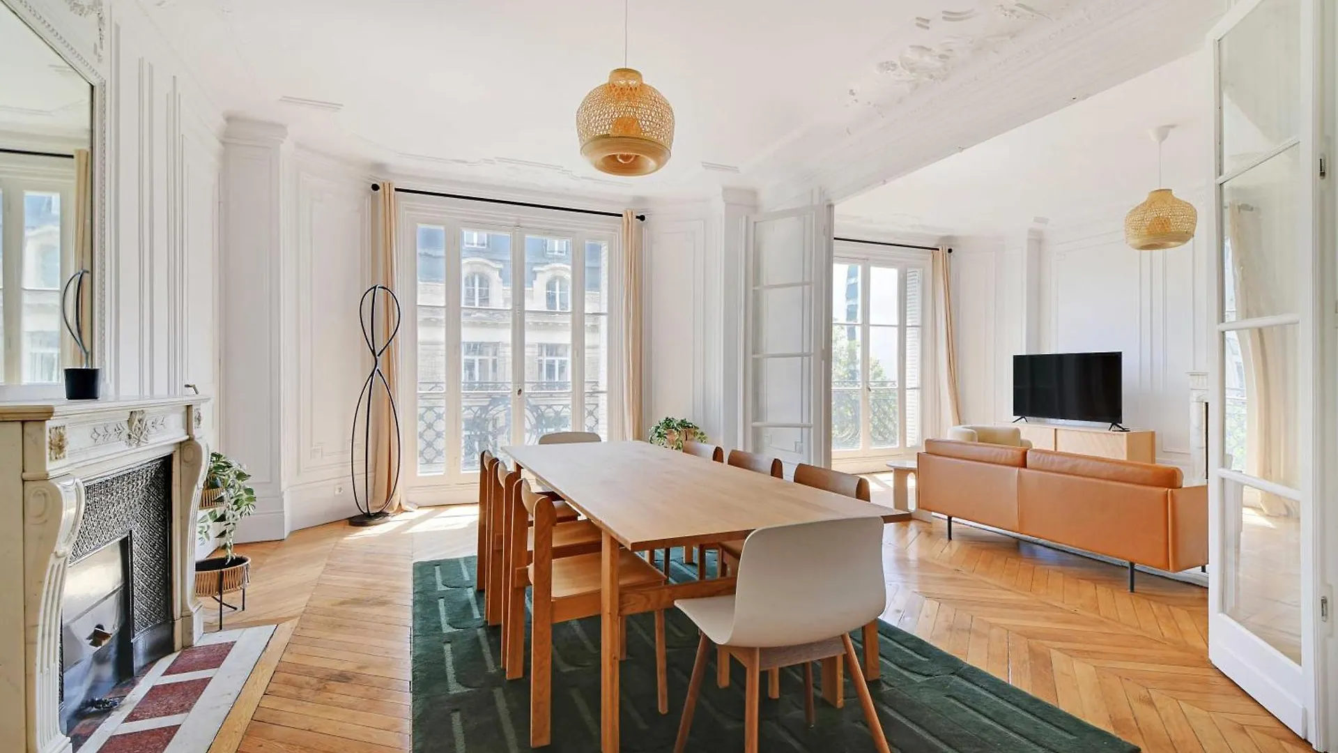 Elegant And Modern Apartment 3Bd 6P - Eiffel Tower Paris France