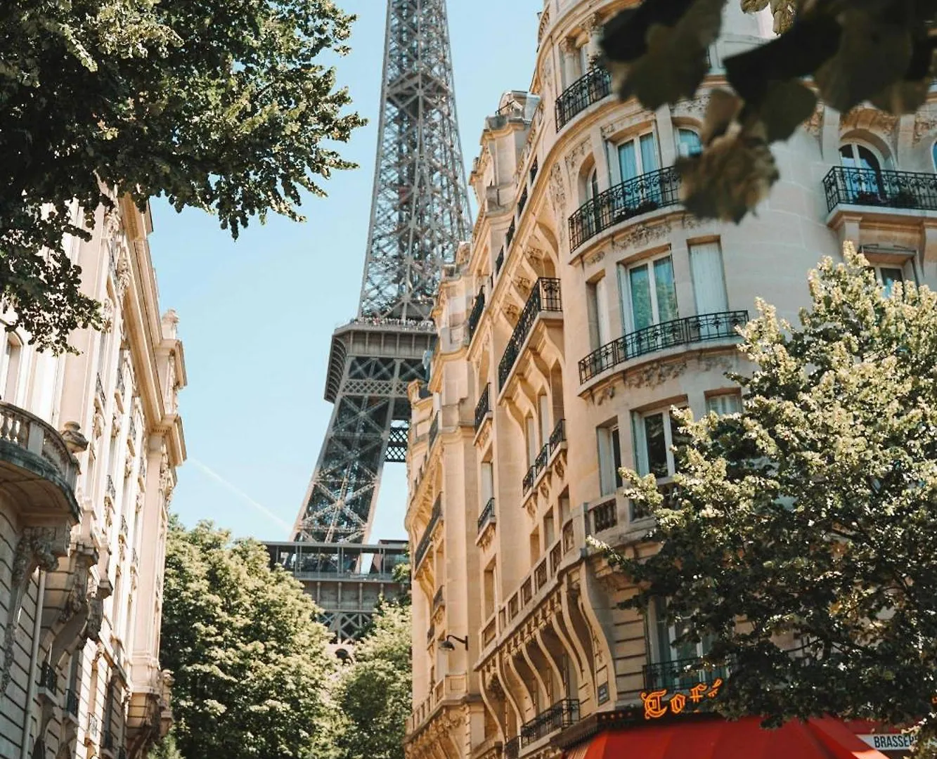 Elegant And Modern Apartment 3Bd 6P - Eiffel Tower Paris France